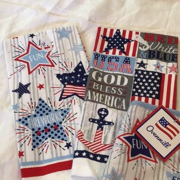 July 4th Freedom Fireworks Kitchen Towels and Oven Mitt NWT - Picture 3 of 3